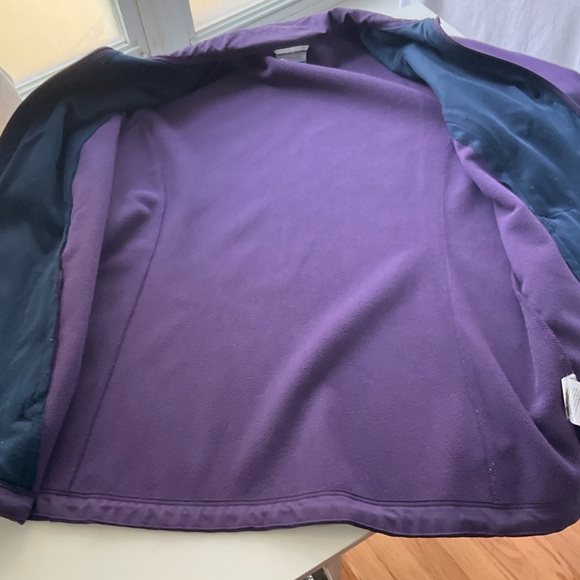 Columbia Women's Purple Fleece Lined Jacket - Picture 12 of 13